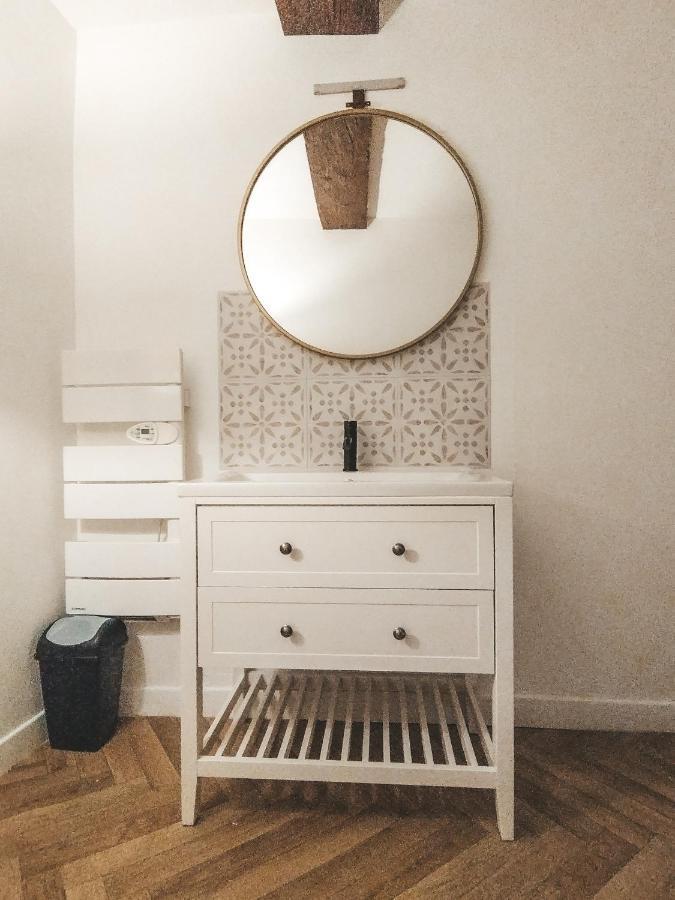 Appartement Vue Sur Chateau-Fort 3 Etoiles 세단 외부 사진
