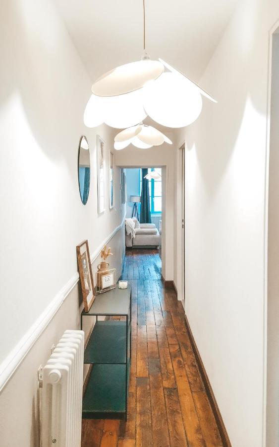 Appartement Vue Sur Chateau-Fort 3 Etoiles 세단 외부 사진